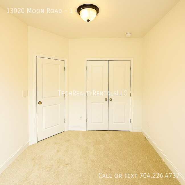 Building Photo - 13020 Moon Rd