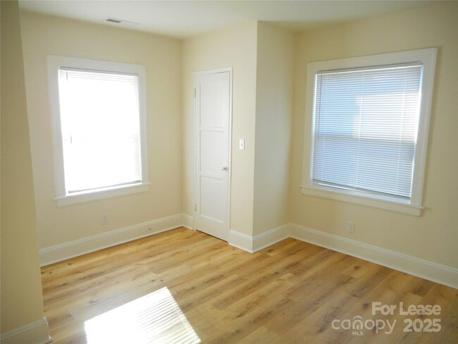 Building Photo - 1336 Bethel Rd