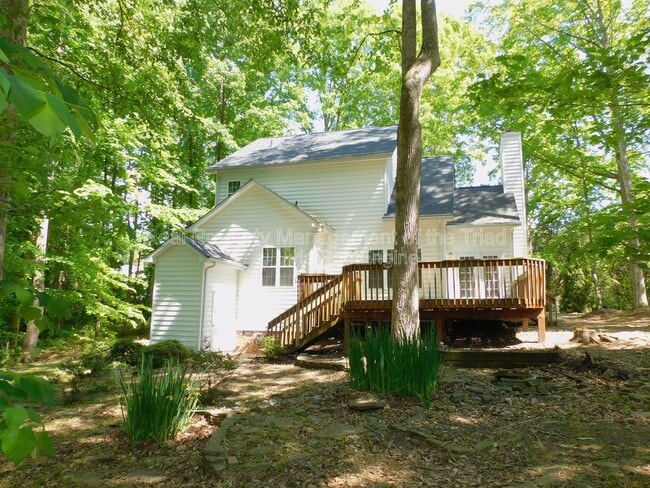 Building Photo - 7185 Avenbury Cir