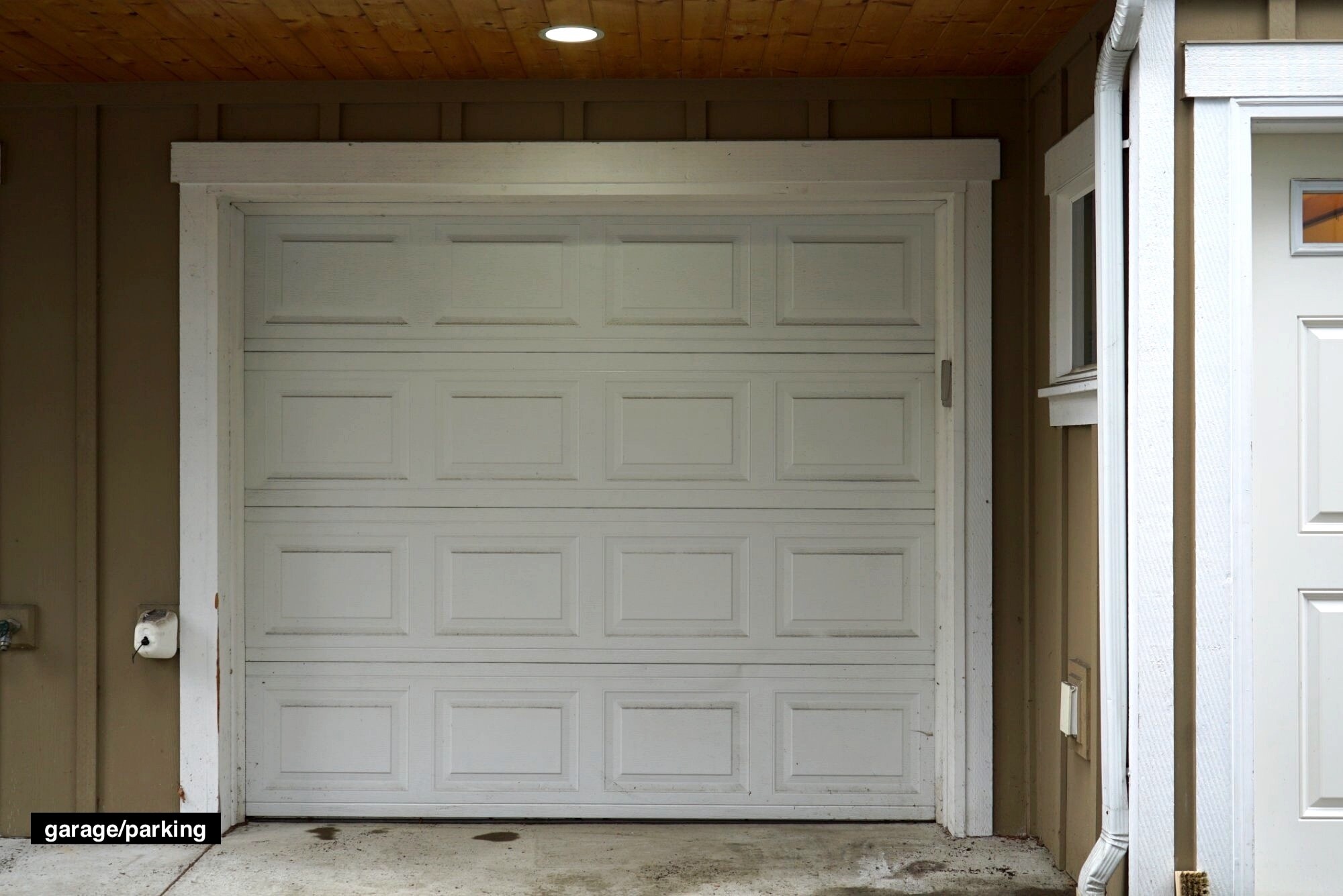 Building Photo - 3010B NE 137th St