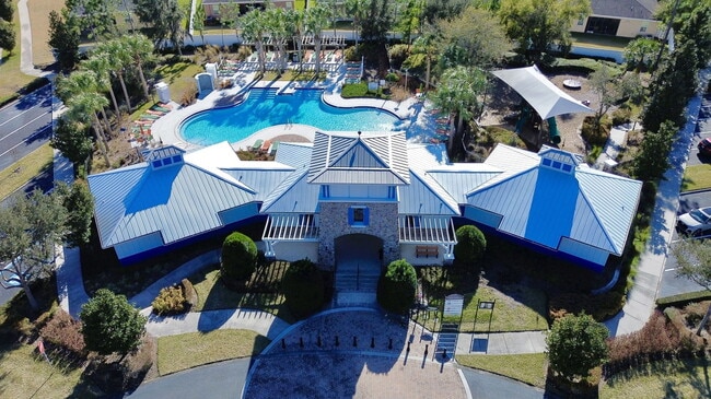 Building Photo - 10551 Park Meadowbrooke Dr