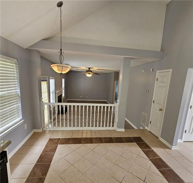 Building Photo - 310 Pecan Wood Cir