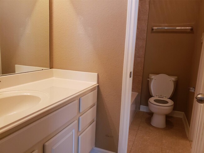 Building Photo - 3607 Cat Springs Ln