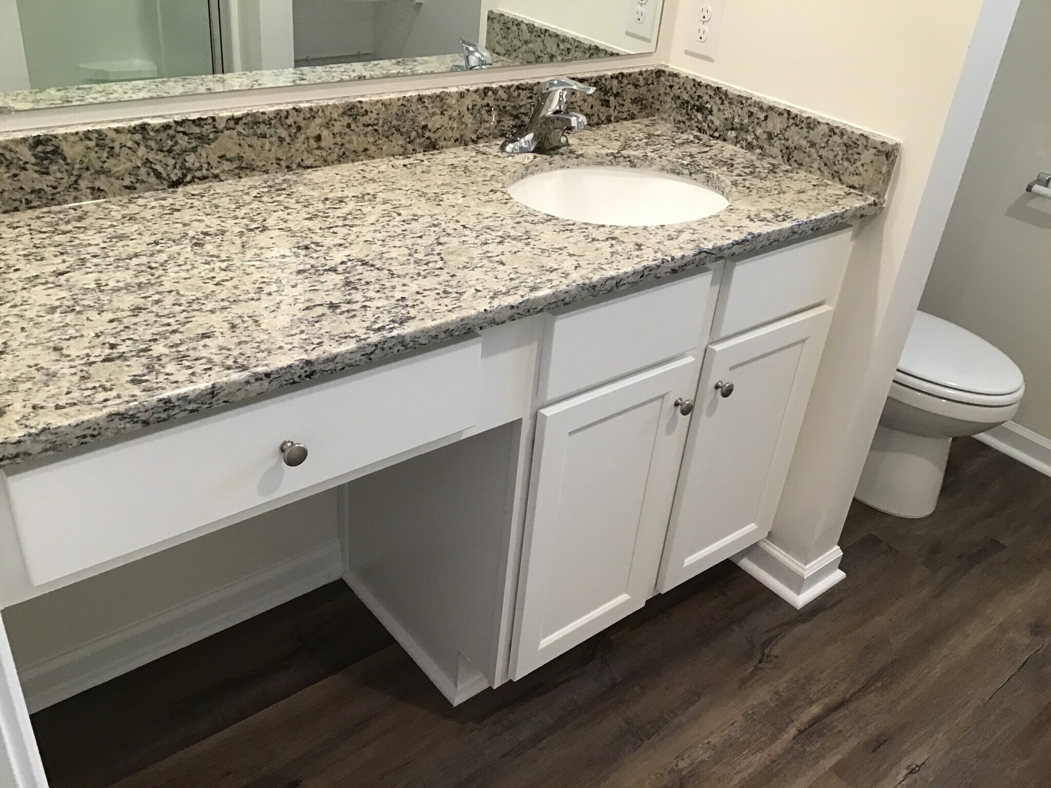 Building Photo - 1220 Dogwood Neck Dr