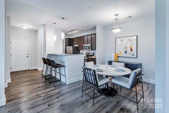 Building Photo - 12509 Crown Park Ct