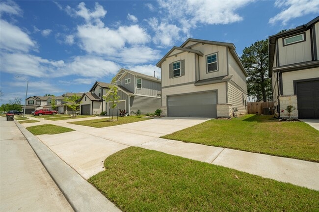 Building Photo - 11723 Armadale Dr