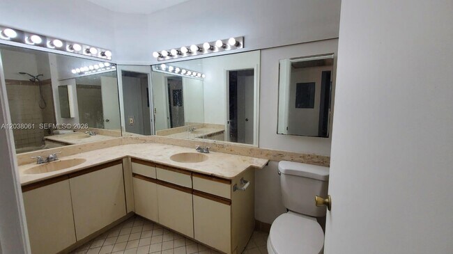 Building Photo - 3858 Coral Tree Cir