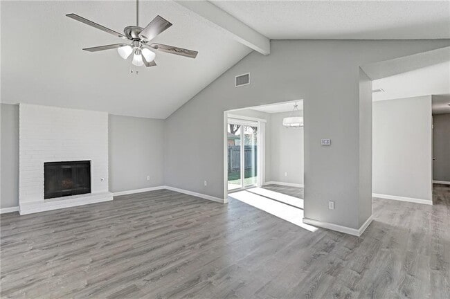Building Photo - 1774 Cricket Hollow Dr