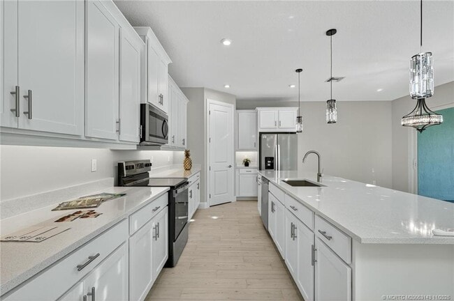 Building Photo - 3487 NW Solange Ct