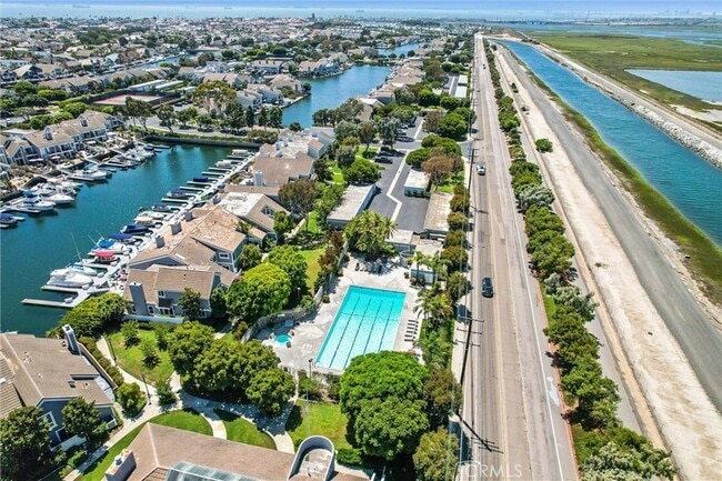 Building Photo - 16123 St Croix Cir