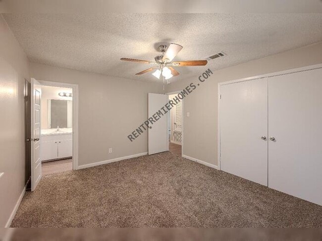 Building Photo - 2315 Koko Dr