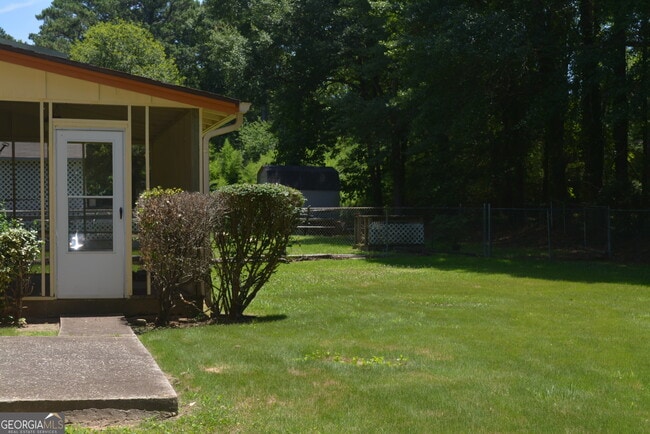 Building Photo - 354 Roy Huie Rd