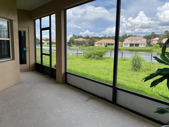 Building Photo - 3535 Somerset Cir