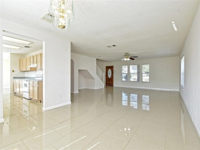 Building Photo - 15357 Oconto Dr