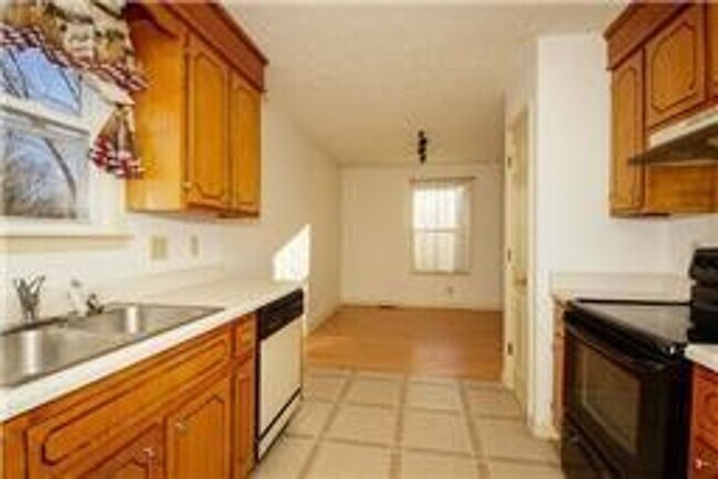 Building Photo - 309 Andrew Dr