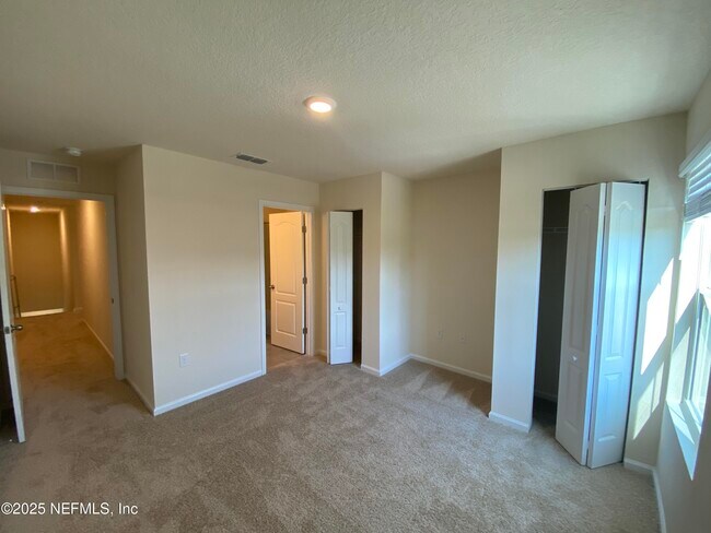 Building Photo - 9589 Mira Loma Dr