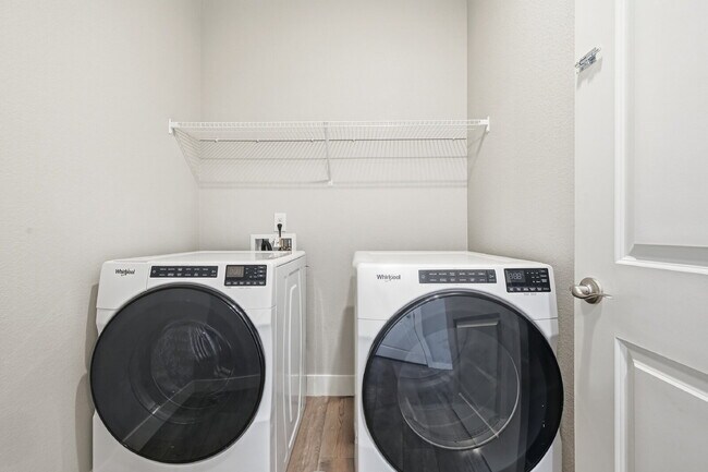 Building Photo - $3,040.95, $300 off the first month's rent, 3 Beds - 2 Bath, Single Family Home in Dacono with 3-...