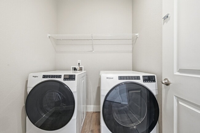 Building Photo - $3,140.95, $300 off the first month's rent, 3 Beds - 2 Bath, Single Family Home in Dacono with 3-...