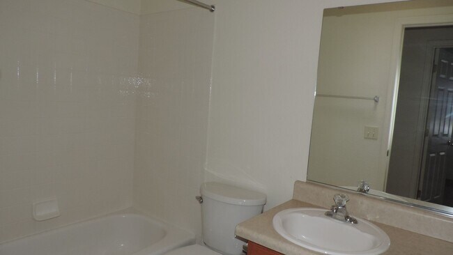 Building Photo - Chaparral Village North 3 bedroom home