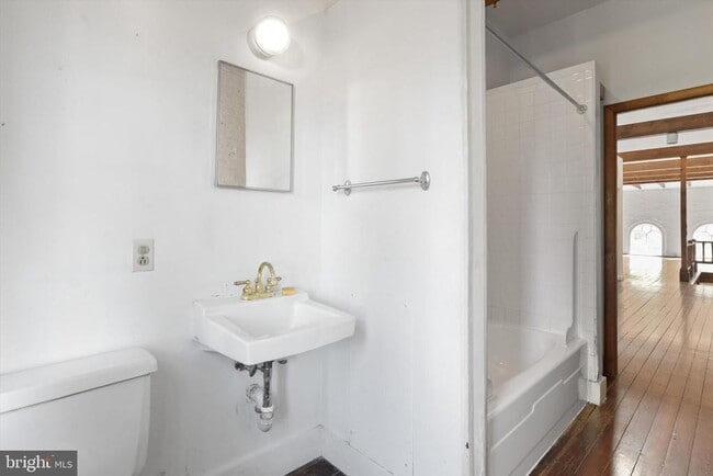 Building Photo - 317 Cameron St