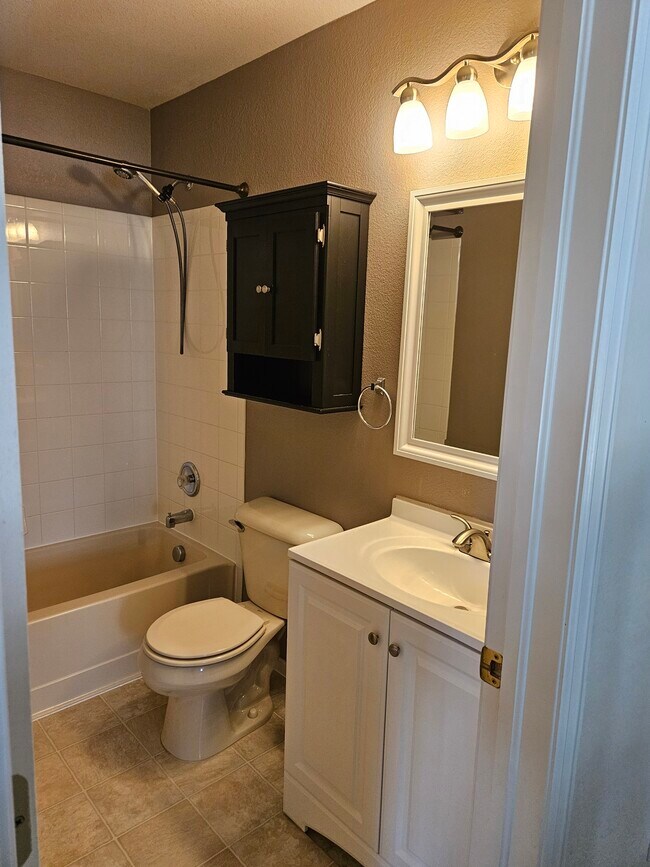 Building Photo - 2353 Aral Dr