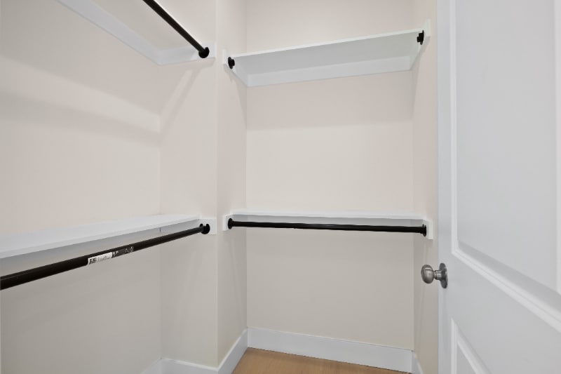 Building Photo - 6914 Walker Ave