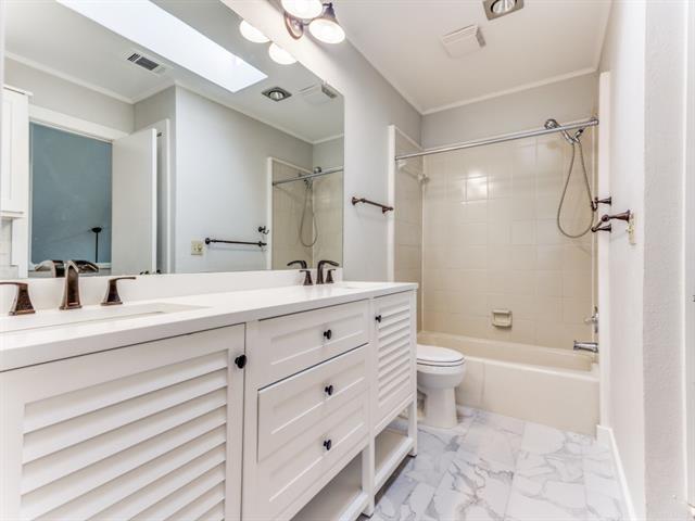 Building Photo - 3215 Newfield Ct