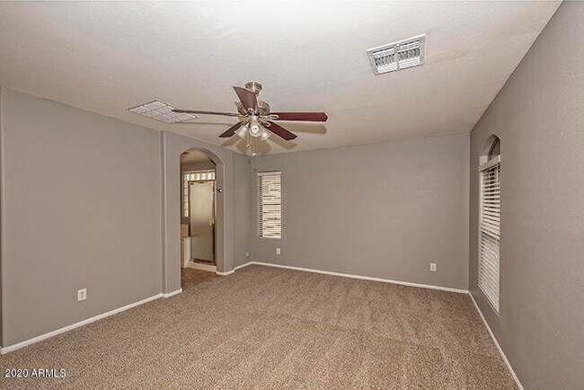 Building Photo - 28032 N 25th Ln
