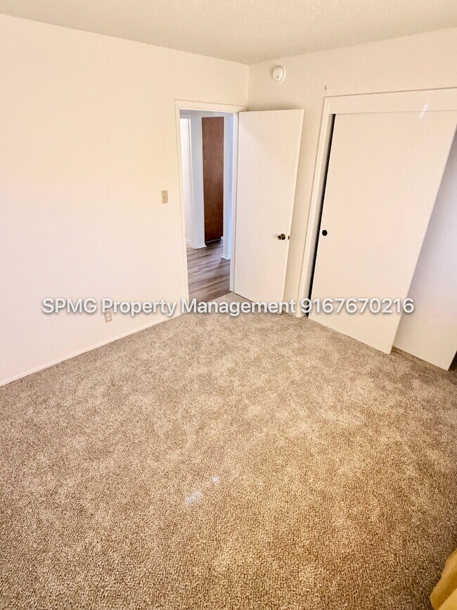 Building Photo - 3 Bedroom Sacramento Rental with Large Yard