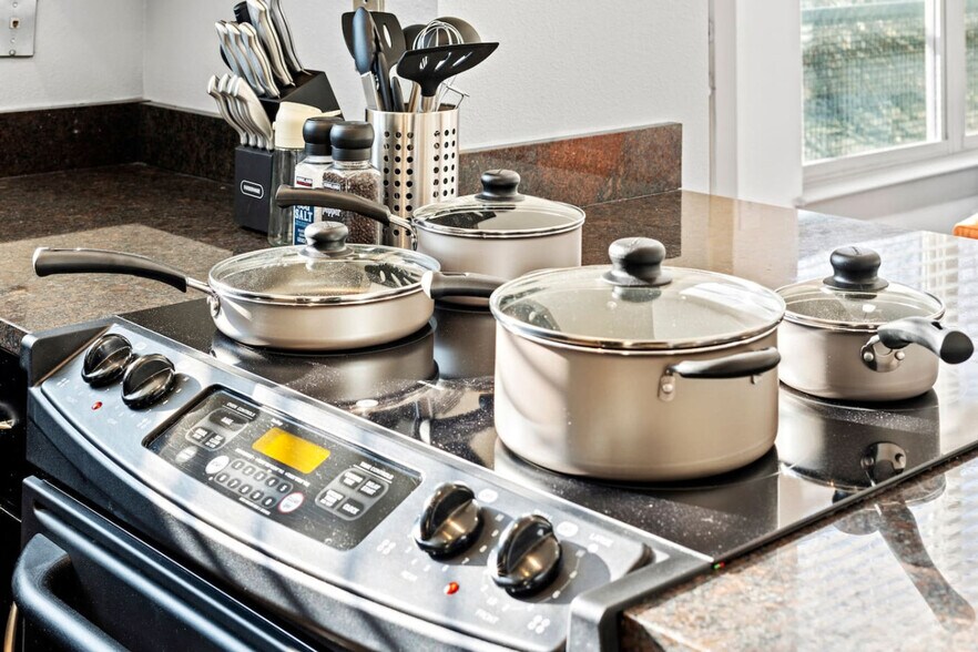 Building Photo - 2901 Indiana St