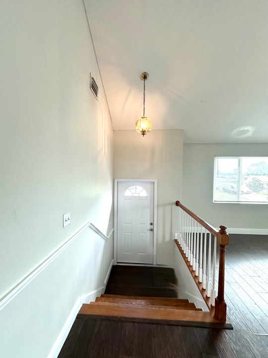 Building Photo - 18478 Tulip Rd