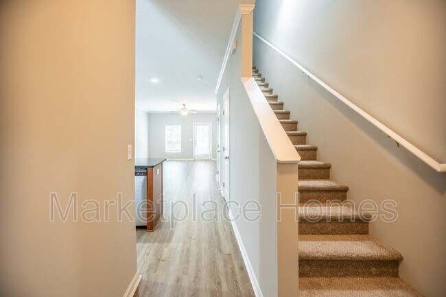 Building Photo - 211 Adderman Dr