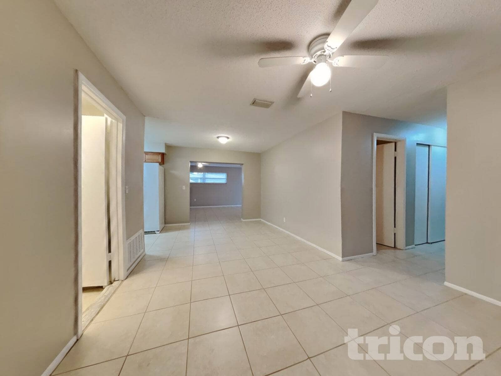 Building Photo - 1726 St Croix Dr