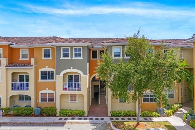 Building Photo - 10870 NW 88th Terrace