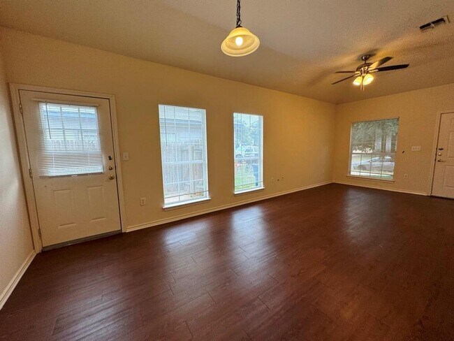 Building Photo - 1717 Constantino Cir
