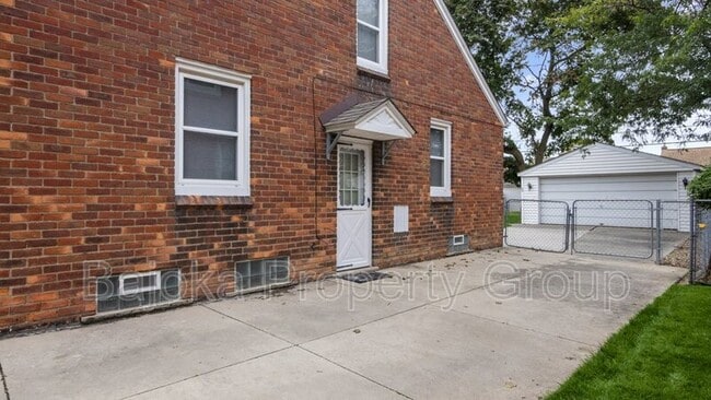 Building Photo - 1163 17th St