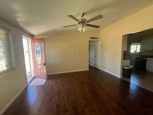 Building Photo - Updated 3 bedroom single-family home