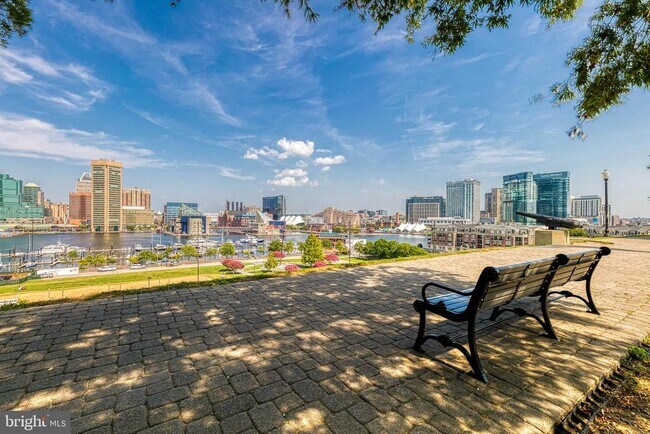 Building Photo - 1025 S Hanover St