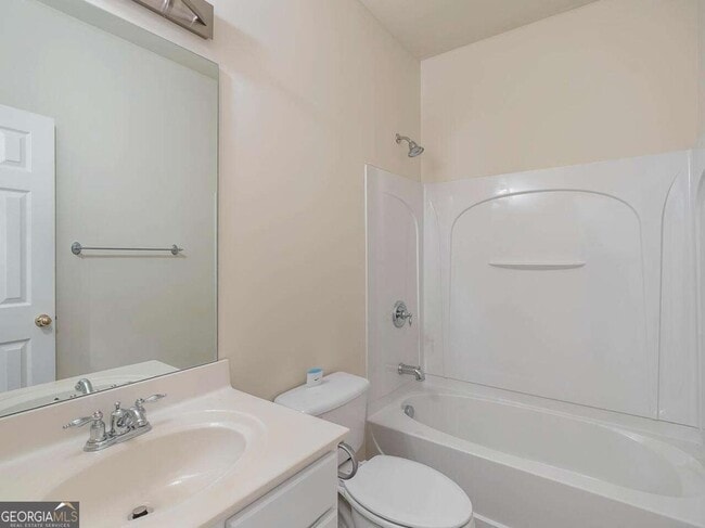 Building Photo - 6140 Briggs Way