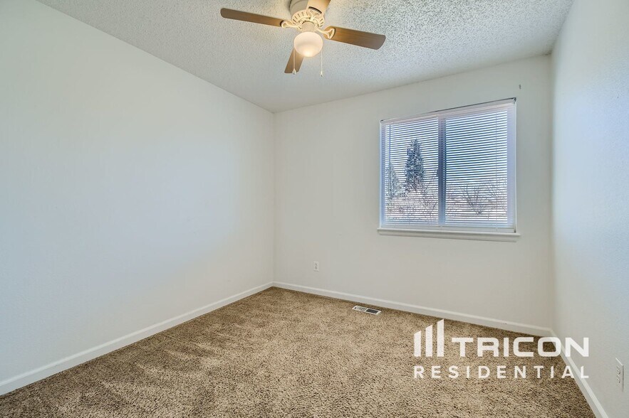 Building Photo - 2658 Comanche Creek Dr