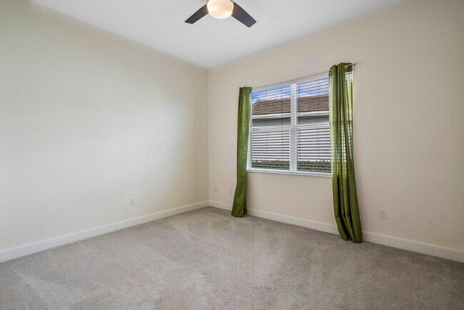 Building Photo - 15964 Whippoorwill Cir