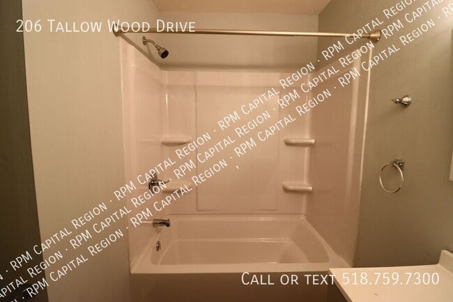 Building Photo - 206 Tallow Wood Dr