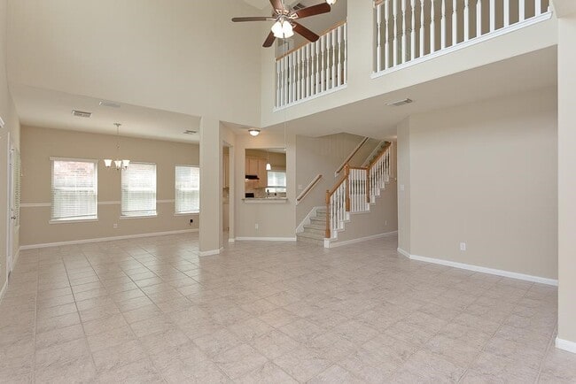 Building Photo - 3327 Summerwood Ln