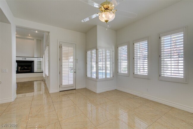 Building Photo - 8706 Mesa Madera Dr