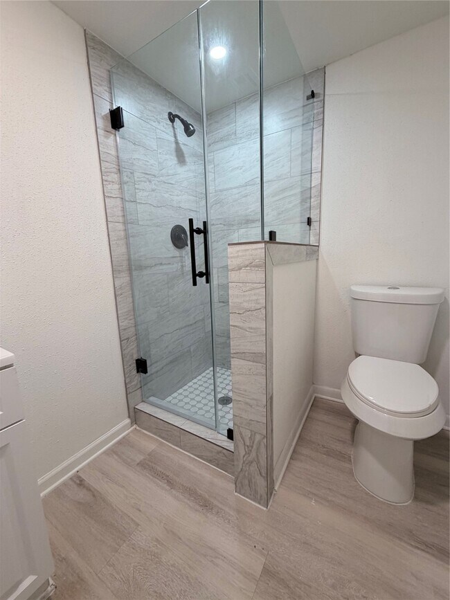 Building Photo - 4601 W 43rd St