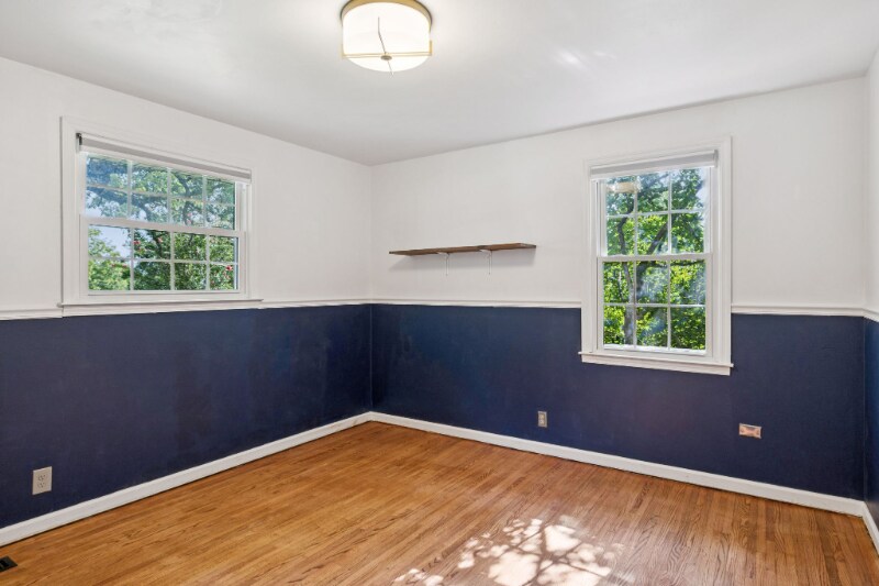 Building Photo - 4809 Merrill Ln