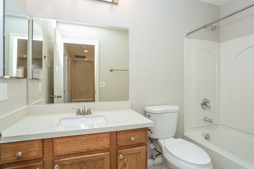 Building Photo - 6425 N Butterfly Sky St