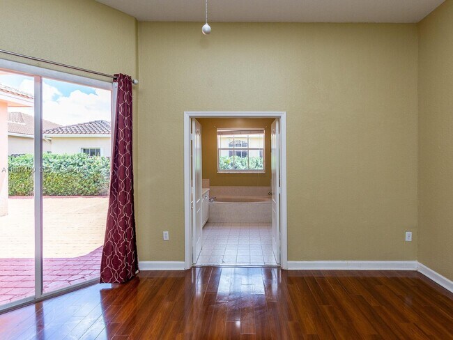 Building Photo - 16230 SW 36th St