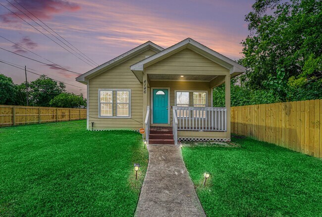 Building Photo - 4146 Brinkley St