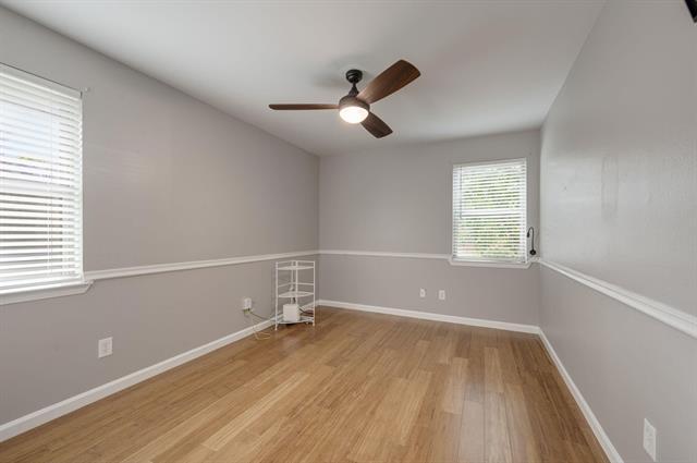 Building Photo - 9811 Kingsman Dr